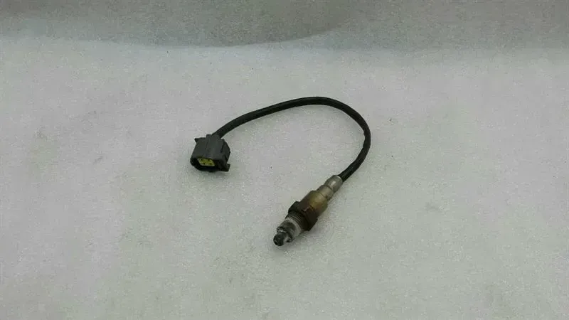 Mercedes A Class W176 A45 AMG Lambda Sensor A0075426318 HO2S