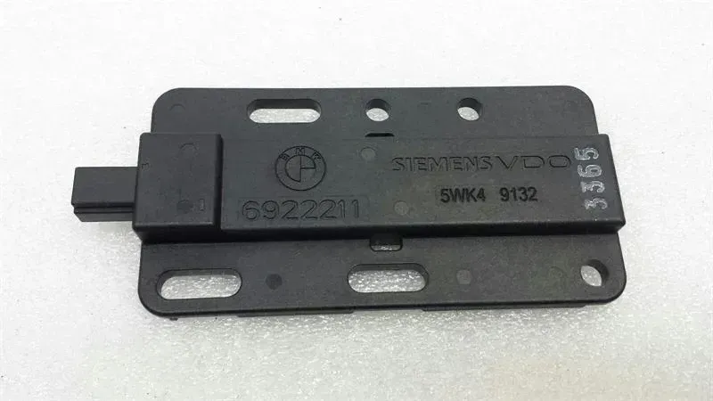 BMW 6 Series E63 Keyless Go Antenna 6922211 Keyless Go Antenna