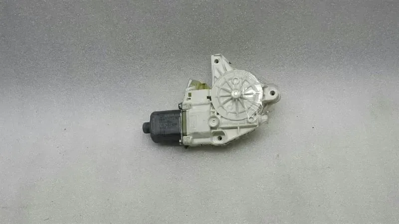 Mercedes ML W164 RRH Door Window Motor A2518200208 Window Regulator Motor