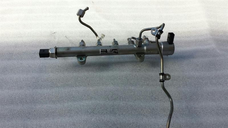 Mercedes E Class W212 Injection Strip Pipe Distributor A6510700595 Fuel Rail