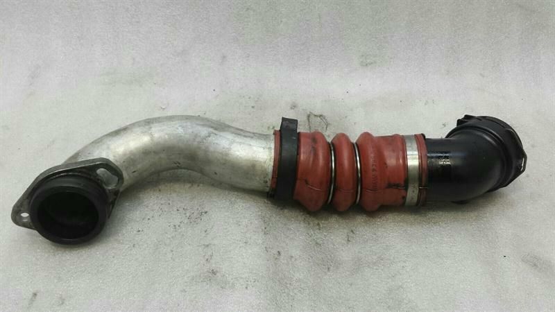 BMW 7 series E65 intercooler pipe 7796302 pressure pipe charge air pipe 730d