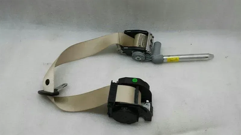 BMW 7 Series E65 E66 Seat Belt Strap Rear Right 7153324 Rear Seatbelt Beige