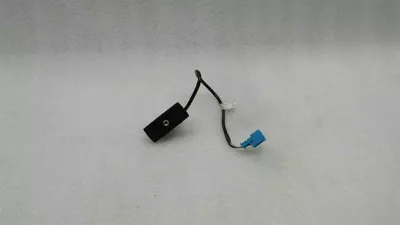 Mercedes GLK X204 Aux In A1728200815 Audio Control Unit