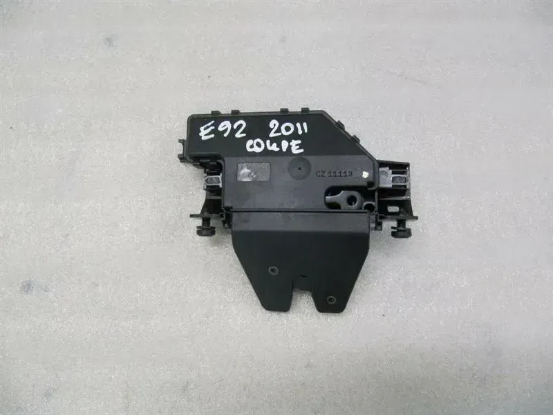 BMW 3 Series E92 LCI Coupe Boot Lock 7840617 Tailgate Lock