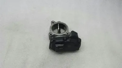 BMW 1 Series E81 Throttle Body 7810752 Throttle Body N47 3D31