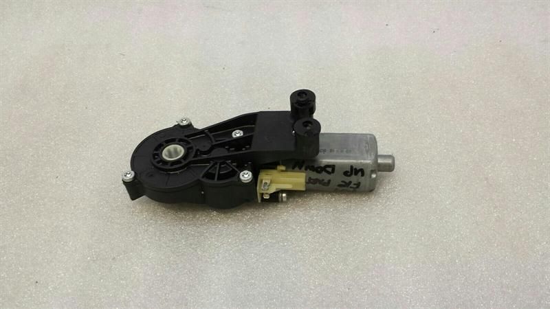 Mercedes GLK X204 Right Seat Engine 82322775 Seat Motor Right