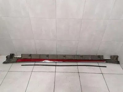 Tesla Model S 70 prawy próg boczny 1016412-00-B próg boczny prawy