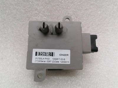 Tesla Model S 70 HVAC Ionizer Control Unit Module 1032817-00-B Controller