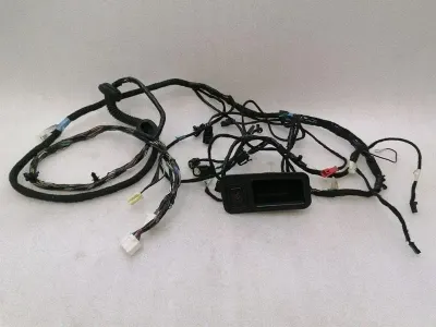 Tesla Model S 70 Окабеляване на повдигаща се врата 1004428-90-P Окабеляване на вратата на багажника