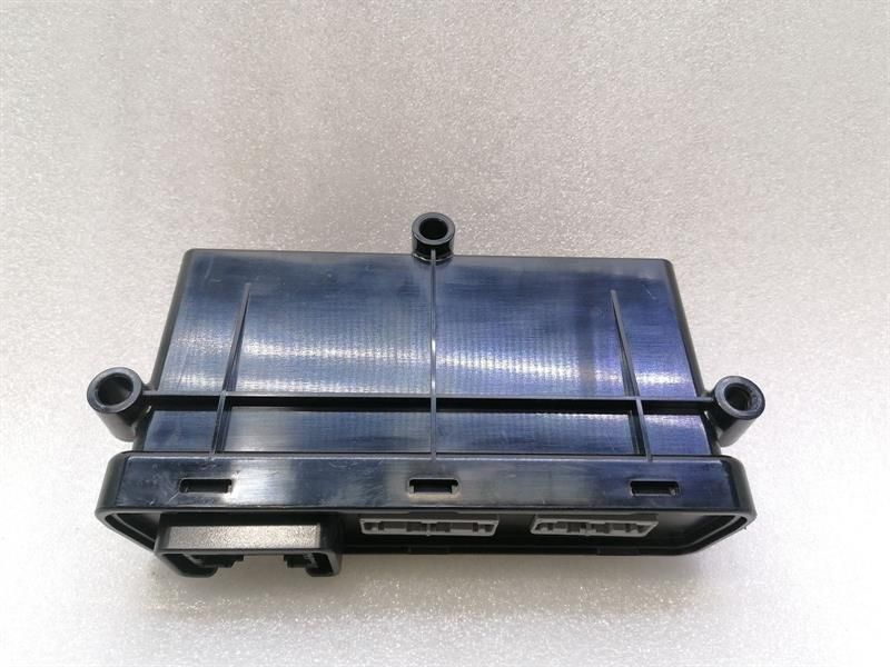 Tesla Model S 70 Door Control Module ECU 1003101-00-E Door Control Unit