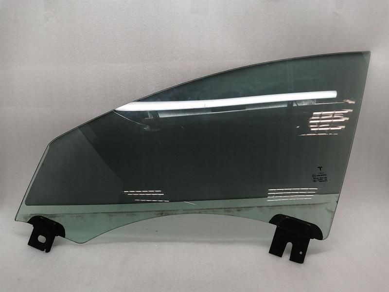 Tesla Model S 70 Left Front Door Glass 6006547-00-E Door Window Front Left