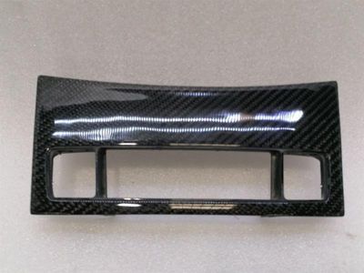 Накладка на барную стойку BMW 5 серии E60 E61 из шпона CARBON LCI