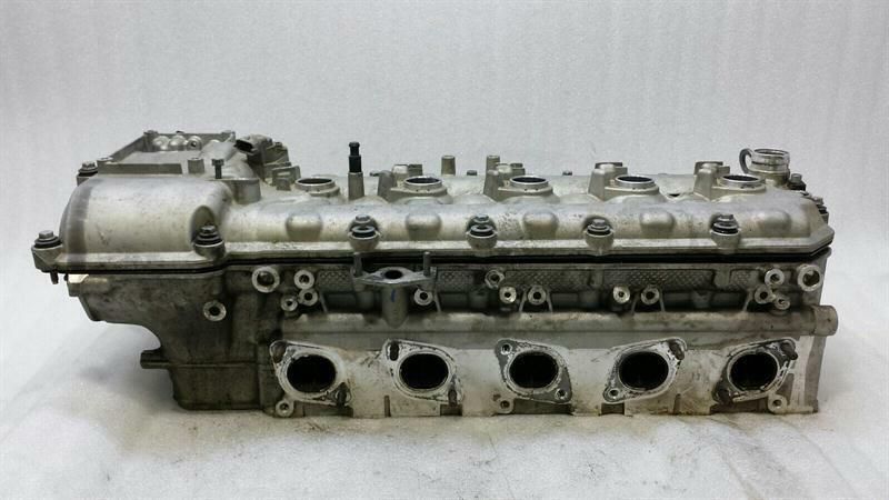 LEFT CYLINDER HEAD BMW E60 E61 M5 E63 E64 M6 V10 S85B50A cylinder head 783384