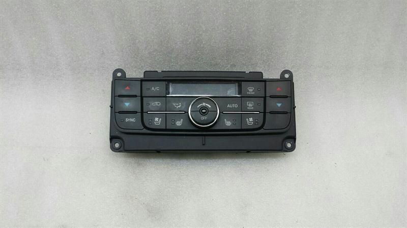 Jeep Cherokee Auto Climate Control 68111109AR Climate Control Panel 2013 SRT8