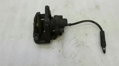 BMW 5. sērijas E60 M5 kreisais aizmugurējais suports 2283163 aizmugurējā kreisā bremze S85 V10