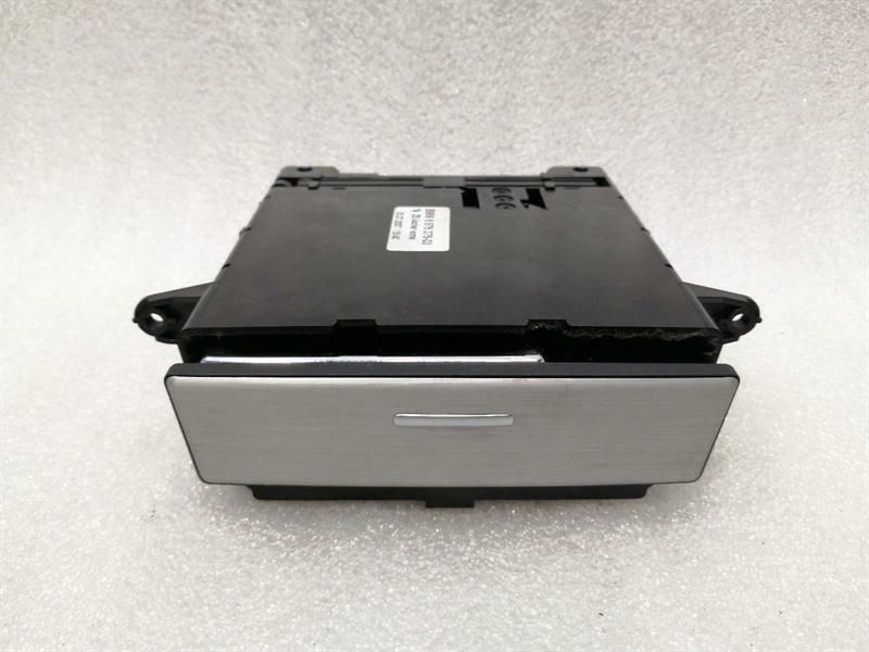 BMW 5 Series E60 E61 LCI FACELIFT Ashtray 6976376 Ashtray