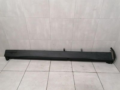Jaguar i-PACE X590 EV400 side skirt T4K16260 side sills right defect