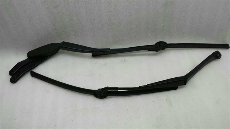 Mercedes CLS W218 Wiper arm A2188200544 RHD RIGHT HANDLEBAR