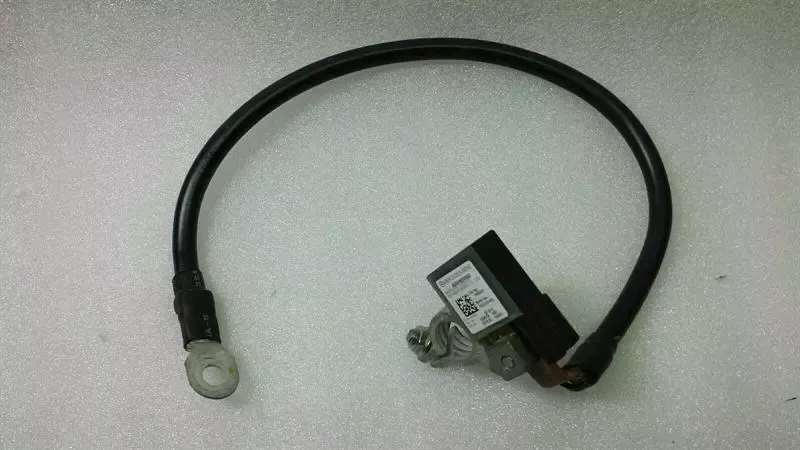 Mercedes CLS W218 Electric Battery Sensor A0009052902 Electric Cable Sensor
