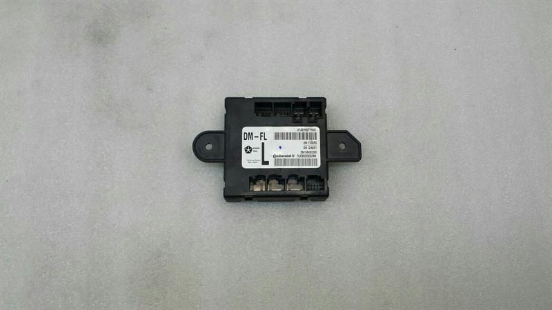 CHRYSLER 300C Front Left Door Module 68155771AD Door Control Unit Front Left 2012