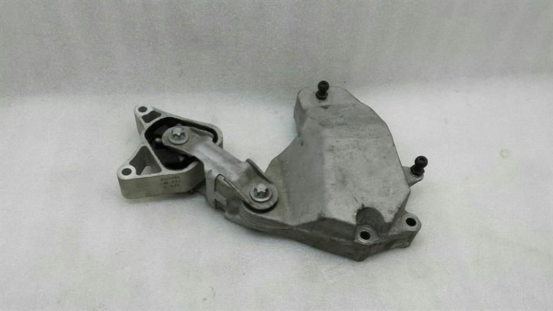Mercedes A Class Unknown Engine Mount A2702230002 Engine Holder