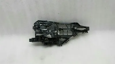 CHRYSLER 300C FRH Door Handle Carrier 04589861AI Interior Door Handle Holder VR
