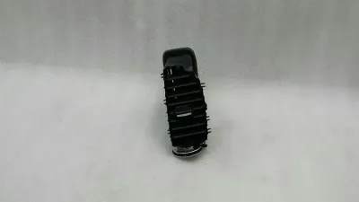 Chrysler 300C gaisa ventilācijas atvere centrs pa labi L0203163DX9AF ventilācijas ventilācijas režģis RE