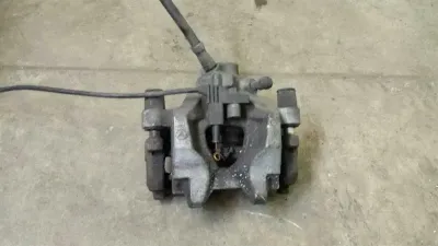 Mercedes C Class W204 Right Rear Caliper A2044231681 Brake Caliper Rear Right