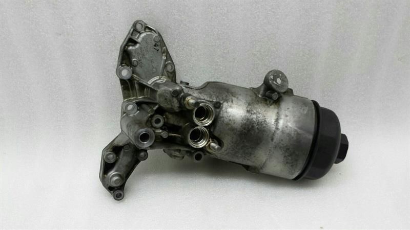 BMW E92 S65 V8 M3 oil filter with oil cooler connection 11427841587 oil filter housing