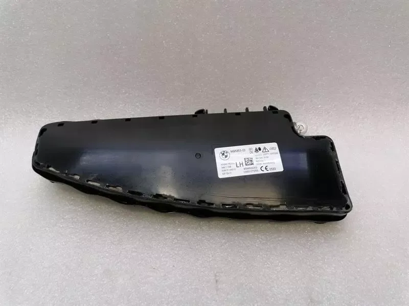 BMW iX i20 40 modules 9495853 module left safety module links safety module