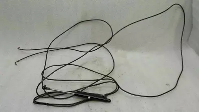 Mercedes SL R231 Siłownik hydrauliczny prawy A2318000272 Siłownik hydrauliczny prawy