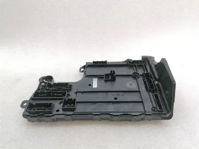 Tesla Model 3 standarta diapazona elektroniskais modulis 1567359-00-B ECU