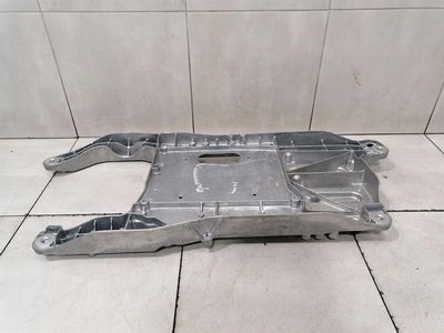 BMW iX i20 40 turētāja kronšteins 9871498 turētāja turētājs