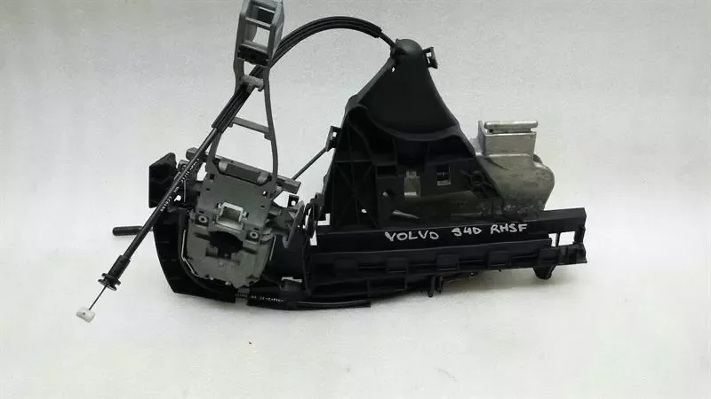 Volvo S40 RHD Front Right Door Lock 30632849 Right Hand Drive