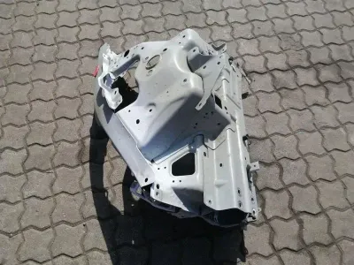 Tesla Model 3 Right Front Chassis Leg 1073792-S0-J Right Front Wheel Arch