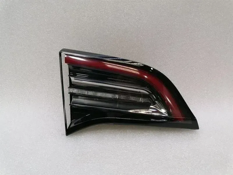Tesla Model 3 STANDARD RANGE Left Rear Light 1077401-00-G Tail Light Rear Li