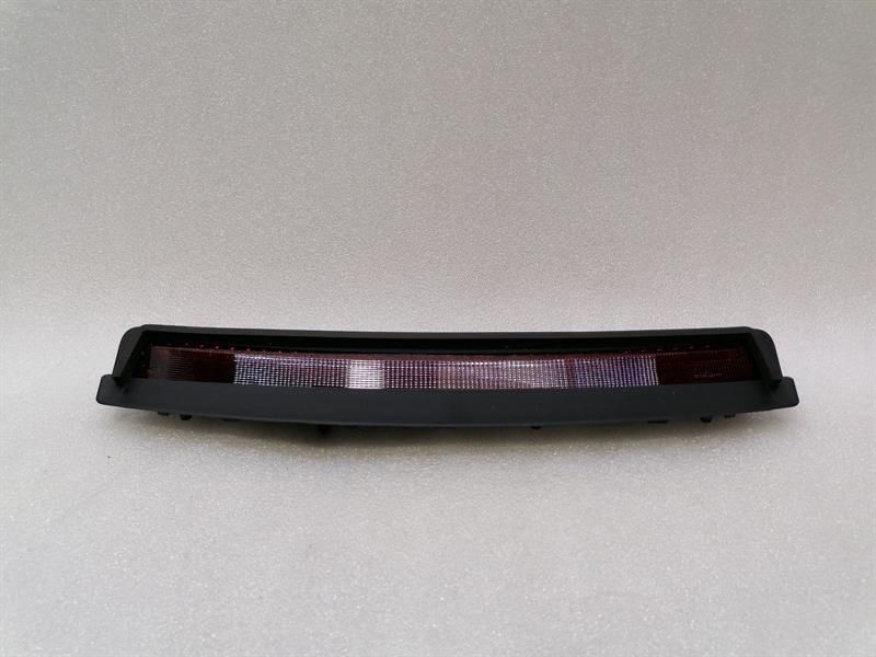 Tesla Model 3 Standard Range Stop Light 1615202-00-A Brake Light