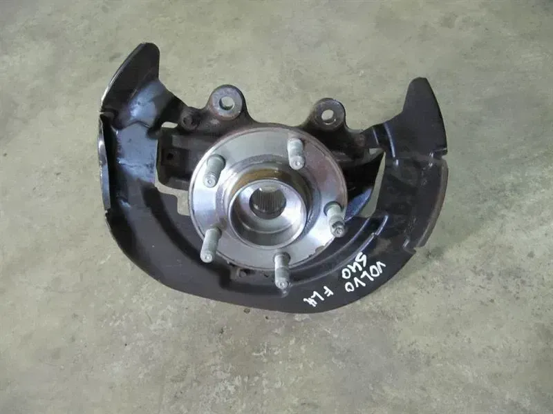 Volvo S40 Left Front Hub 30760282 Wheel Hub Front Left Wheel Bearing Housing