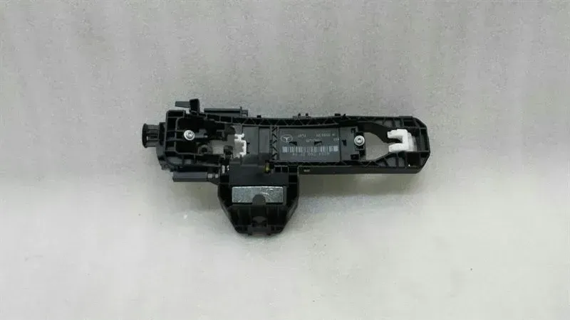 Mercedes CLA W117 RRH handle carrier A2047602734 door handle holder rear right