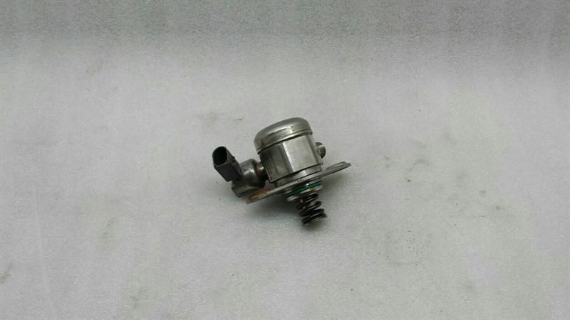 Mercedes CLA W117 Fuel Pump Mechanical A2700700501 Fuel Pump M270 2.0T