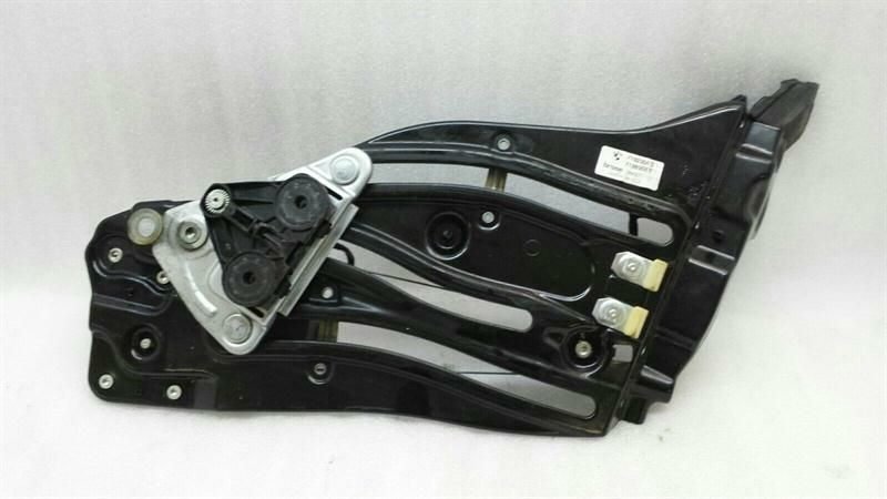 BMW Z4 E89 window regulator rear right 7198308 rear right window regulator