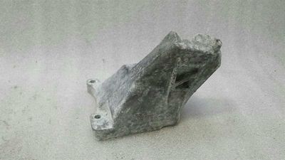 Mercedes E Class W212 Right Engine Mount A2782233004 Engine Holder Right M278