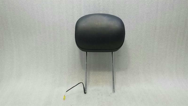 Mercedes CLS W219 Right Seat Headrest A2199701450 Headrest Right Active Leather