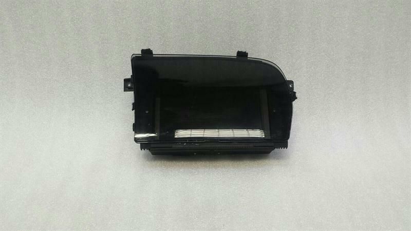 Mercedes S-Class W221 Navigation Monitor A2218700189 Sat Nav Display Screen.