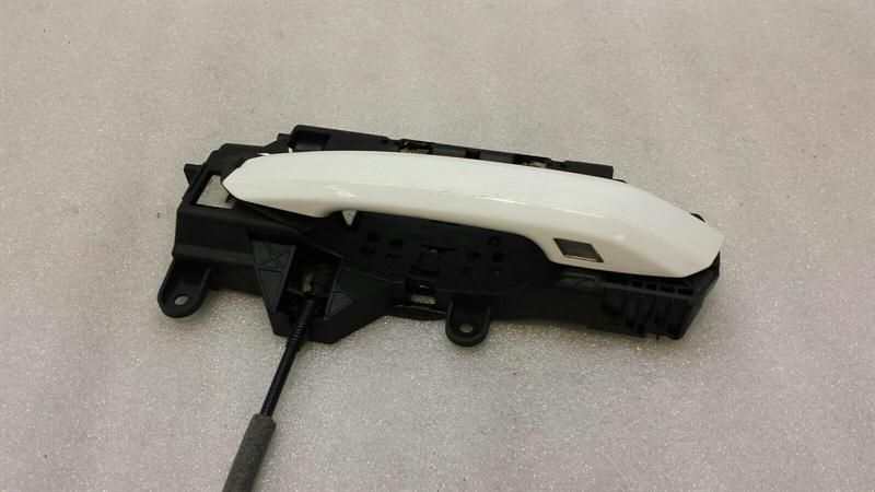 Audi A4 8W Rear Left Door Handle 8W01837811A Door Handle Rear Left