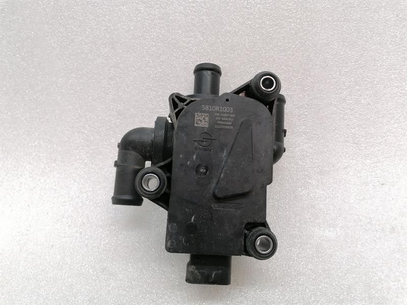 Porsche Taycan 9J heater valve 9J1906459A heater valve