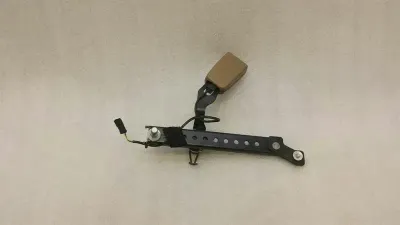 Mercedes S-Class W221 Belt Buckle A2218601169 Belt Buckle