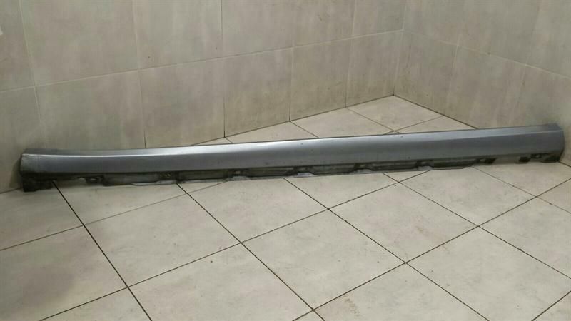 Mercedes R Class W251 Left Side Skirt A2516980354 Side Sills LWB LONG