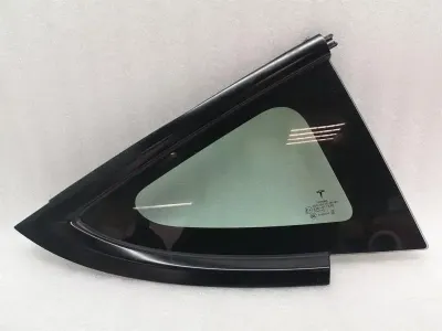 Tesla Model 3 RRH Quarter Glass 1514979-01-C Door Panel 1/4 Rear Right