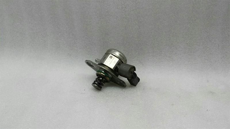 Mercedes E Class W212 Fuel Pump Mechanical A2740700501 Fuel Pump M274